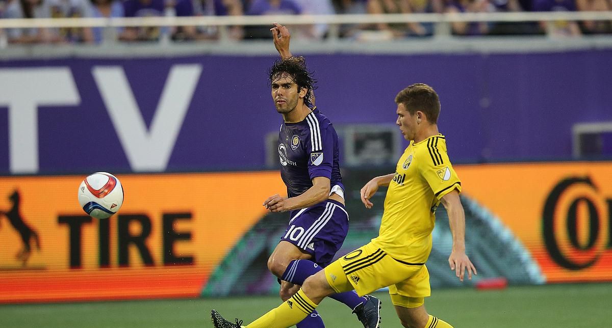 包含法国杯倒计时，深圳男篮今晨临场应变，细节引发关注，目标明确，训练强度明显提升的词条