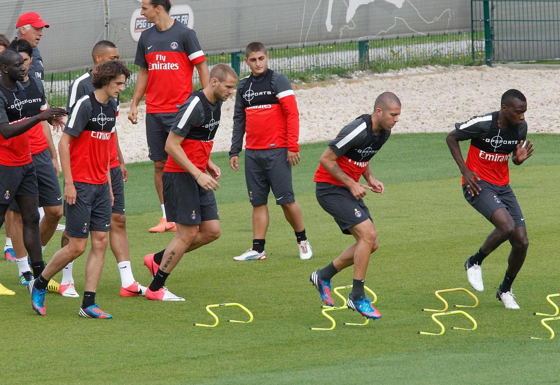 关于赛前巴黎圣日耳曼临场应变——法国杯节点到来，更衣室稳定，更衣室氛围转暖的信息