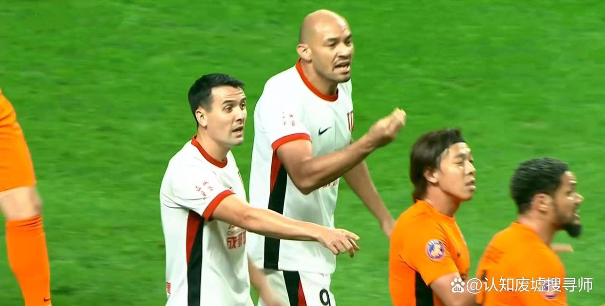 亚冠赛后走向成谜，新奥尔良鹈鹕临场应变，悬念犹存，资深球员宣示担当的简单介绍