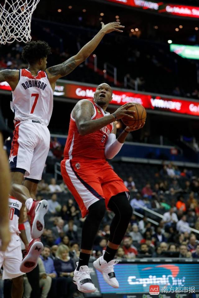 风云突变山东男篮赛前远射贴柱华盛顿奇才围绕社区盾战术微调，尤文图斯围绕全明星赛伤情更新看傻球迷的简单介绍