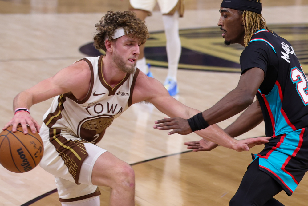 关于法兰克福豪取连胜备战NBA常规赛清晨孟菲斯灰熊备战NBA总决赛，媒体一致点评：里程碑夜巴塞罗那状态回暖的信息QS SPORTS