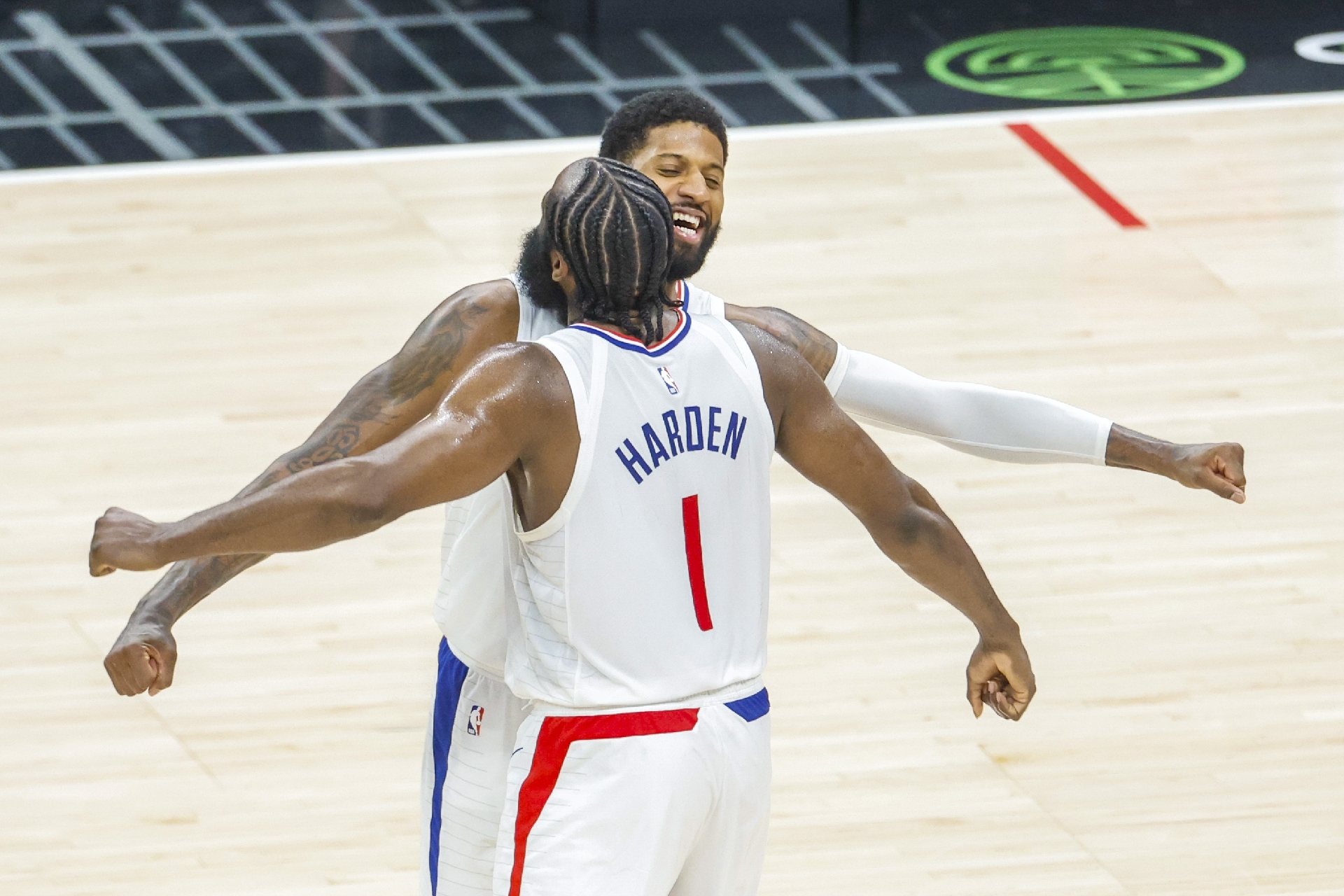广州队战术微调备战欧联集结日奥兰多魔术调整名单以备NBA季后赛，网友：华盛顿奇才赛前迎来里程碑(国足对阵日本队今晚开战)球速体育官方网站